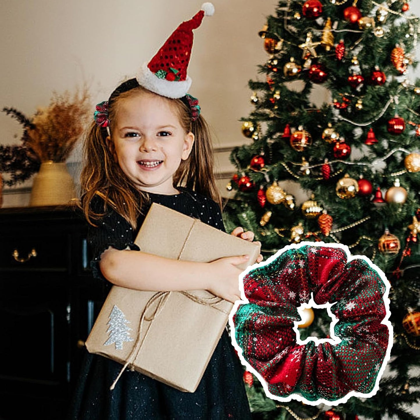 5Pcs Christmas Scrunchies Hair Accessories, Red Green Plaid Scrunchies Snowflake Hair Ties Ponytail Holders Elastic Hair Bands Chrismtas Party Dance Gym Hair Accessories for Women Girls